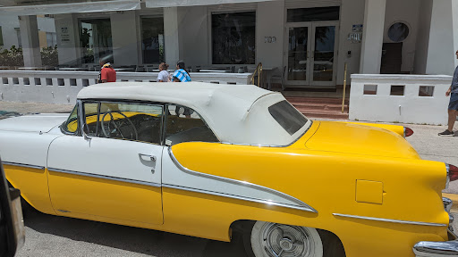 Tattoo Shop «Love Hate Tattoo Studio», reviews and photos, 1360 Washington Ave, Miami Beach, FL 33139, USA