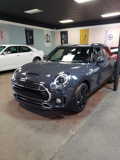 Used Car Dealer «Tampa Bay Auto Network», reviews and photos, 4315 E Columbus Dr, Tampa, FL 33605, USA