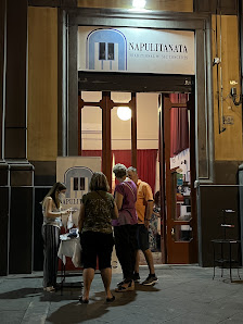Napulitanata Piazza Museo, 11, 80135 Napoli NA, Italia