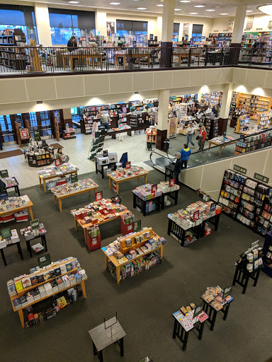 Book Store «Barnes & Noble», reviews and photos, 301 NE Northgate Way, Seattle, WA 98125, USA