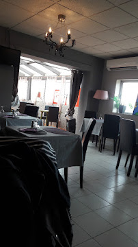 Atmosphère du Restaurant Les Merveilles à Saint-Chamas - n°5
