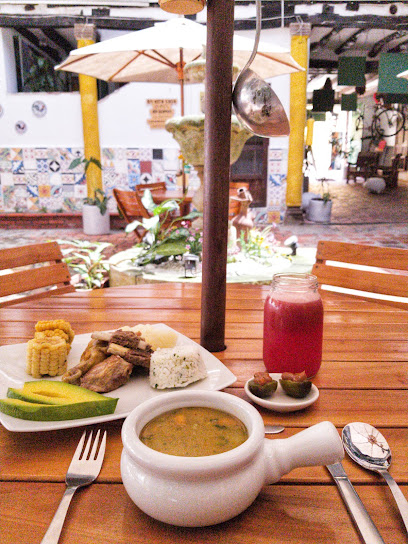 La Mansion Vegetarian & SteakHouse - Cl. 12 # 8 - 71, San Gil, Santander, Colombia