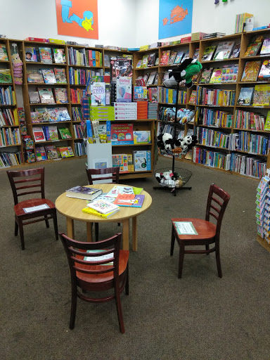 Book Store «Half Price Books», reviews and photos, 2025 S Hurstbourne Pkwy, Louisville, KY 40220, USA