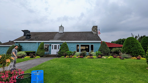 Golf Course «Hickory Hill Golf Course», reviews and photos, 200 N Lowell St, Methuen, MA 01844, USA