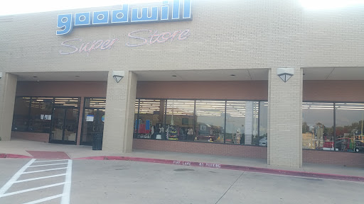 Thrift Store «Goodwill Super Store», reviews and photos, 1100 W Arkansas Ln, Arlington, TX 76013, USA