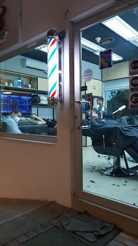 Opiniones de Ronm BarberShop en Guayaquil - Barbería