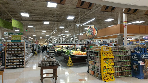 Grocery Store «Fred Meyer», reviews and photos, 365 Renton Center Way SW, Renton, WA 98057, USA