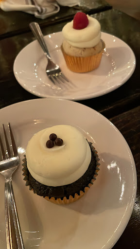 Cake Shop «The Copper Hen Cakery & Kitchen», reviews and photos, 2515 Nicollet Ave, Minneapolis, MN 55404, USA