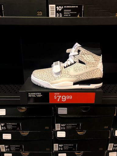 Sportswear Store «Nike», reviews and photos, 1261 Woodward Ave, Detroit, MI 48226, USA