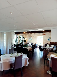 Atmosphère du Restaurant gastronomique Auberge De La Roussille à Niort - n°11