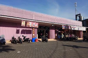 Clandy's Mart Klungkung image