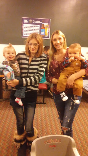 Pizza Restaurant «Round Table Pizza», reviews and photos, 1031 Bridge St, Colusa, CA 95932, USA