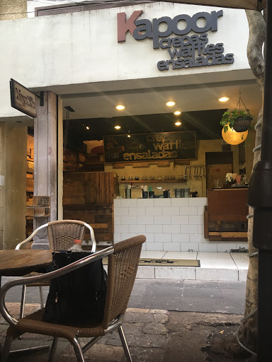 Cafe Kapoor