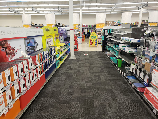 Office Supply Store «Staples», reviews and photos, 1541 15th Ave W, Seattle, WA 98119, USA