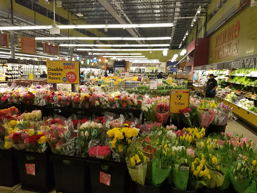 Grocery Store «Whole Foods Market», reviews and photos, 427 Walnut St, Lynnfield, MA 01940, USA