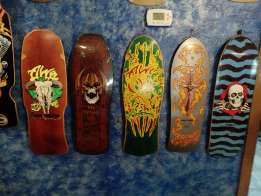 Tattoo Shop «Endless Summer Tattoo», reviews and photos, 210 N Atlantic Ave, Cocoa Beach, FL 32931, USA