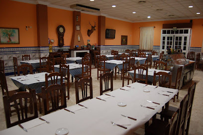 Bar Restaurante La Algodonera - Av. Dr. Fleming, 7, 41730 Las Cabezas de San Juan, Sevilla, Spain