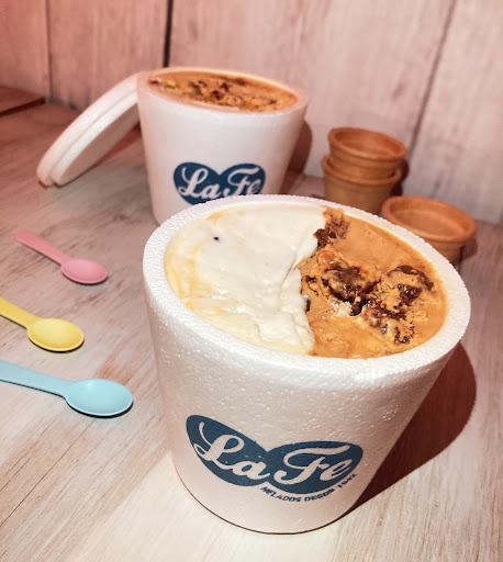 Heladería La Fe Yrigoyen - Ice cream shop,Grocery store en Pergamino