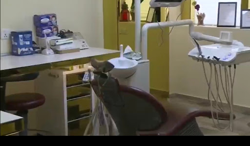 مركز إشراقة الإبتسامة - فرع التخصصي ( أسنان - جلدية - تجميل - ليزر - علاج طبيعي - تغذية) في الرياض 1