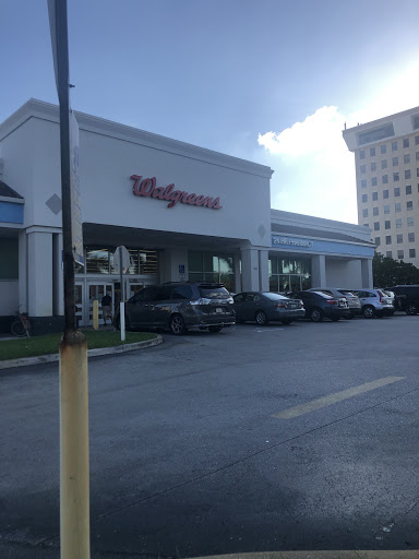 Drug Store «Walgreens», reviews and photos, 1300 E Hallandale Beach Blvd, Hallandale Beach, FL 33009, USA
