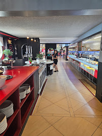 Atmosphère du Restaurant chinois SHANGHAÏ WOK à Saint-Germain-du-Puy - n°13