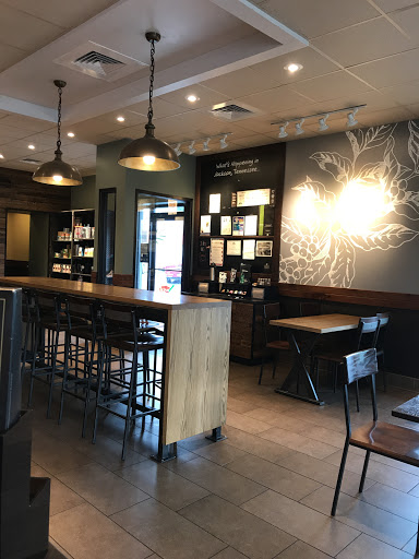 Coffee Shop «Starbucks», reviews and photos, 2034 N Highland Ave, Jackson, TN 38305, USA