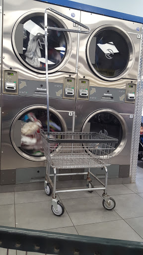 Laundromat «Laundry Warehouse Elizabeth – Elmora Ave», reviews and photos, 205-219 Elmora Ave, Elizabeth, NJ 07202, USA