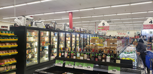 Grocery Store «Grocery Outlet Bargain Market», reviews and photos, 1320 Railroad Ave, Livermore, CA 94550, USA