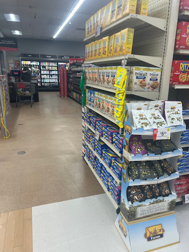 Grocery Store «Giant Food Stores», reviews and photos, 720 W Street Rd, Warminster, PA 18974, USA