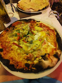 Plats et boissons du Pizzeria Pizza Au Feu Du Bois à Nice - n°16