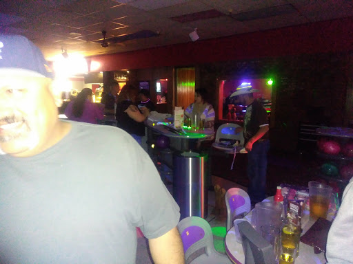 Bowling Alley «Brunswick Zone Desert Sky Lanes», reviews and photos, 7241 W Indian School Rd, Phoenix, AZ 85033, USA