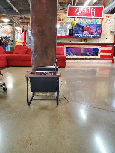 Tattoo Shop «9 Mag Tattoo», reviews and photos, 2150 S Canalport Ave, Chicago, IL 60608, USA