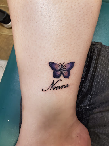 Tattoo Shop «New York Tattoo Studio», reviews and photos, 204 Lacey Rd, Forked River, NJ 08731, USA