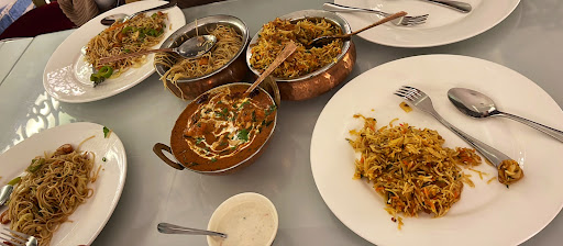 المطعم الهندي 