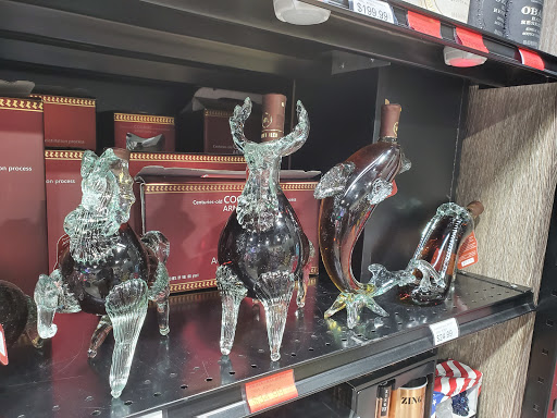 Liquor Store «Wine Country Liquor City», reviews and photos, 875 St George Ave, Woodbridge, NJ 07095, USA