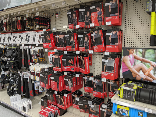 Sporting Goods Store «Academy Sports + Outdoors», reviews and photos, 23155 Katy Fwy, Katy, TX 77449, USA