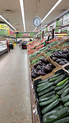Produce Market «Valli Produce», reviews and photos, 850 Roselle Rd, Hoffman Estates, IL 60169, USA