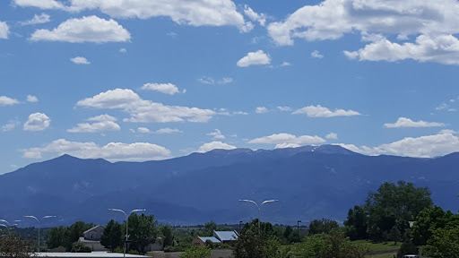 Liquor Store «Old Farm Wine & Spirits», reviews and photos, 5109 Austin Bluffs Pkwy, Colorado Springs, CO 80918, USA