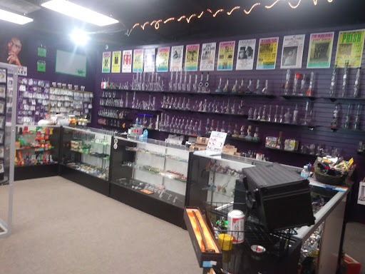 Gift Shop «Loonar Station», reviews and photos, 3951 West Rd, Trenton, MI 48183, USA