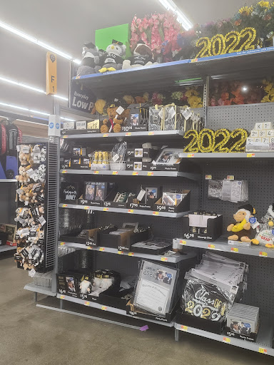 Shopping Mall «Faribo West Mall», reviews and photos, 200 Western Ave NW, Faribault, MN 55021, USA