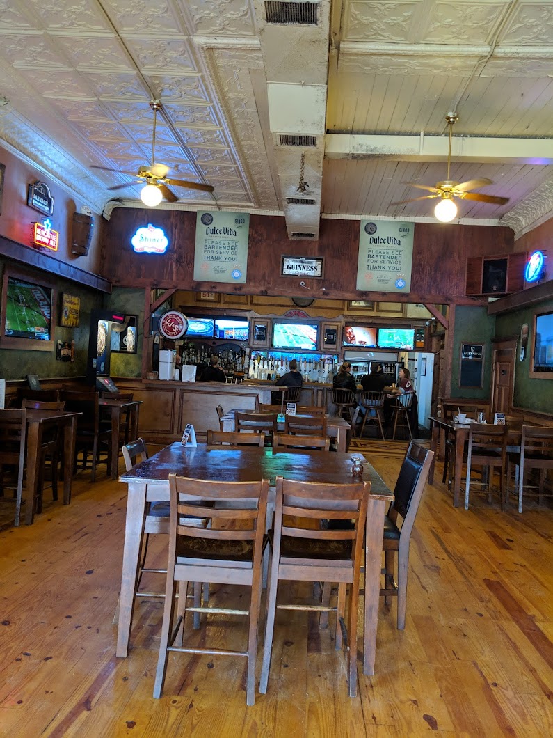 Calahan's Pub and Pizza