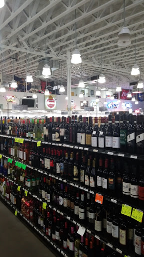 Liquor Store «Chambers Wine and Liquor», reviews and photos, 15260 E Iliff Ave, Aurora, CO 80014, USA