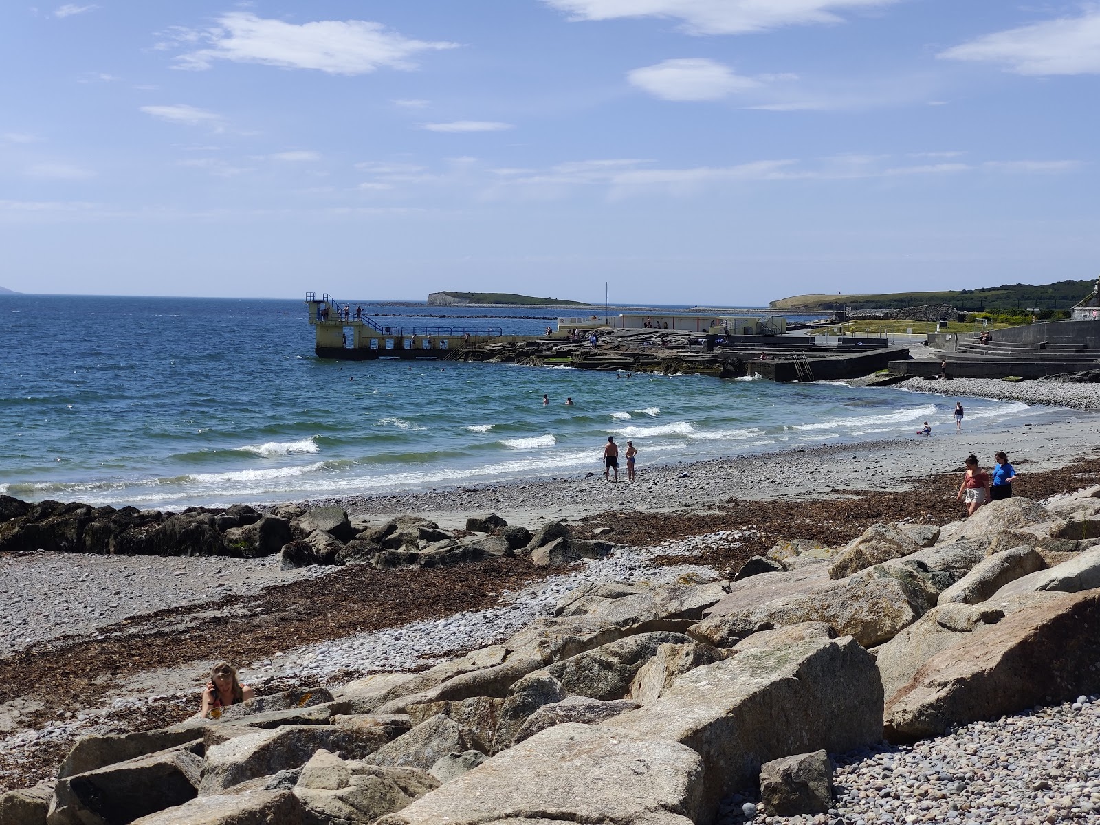Blackrock Beach'in fotoğrafı - rahatlamayı sevenler arasında popüler bir yer