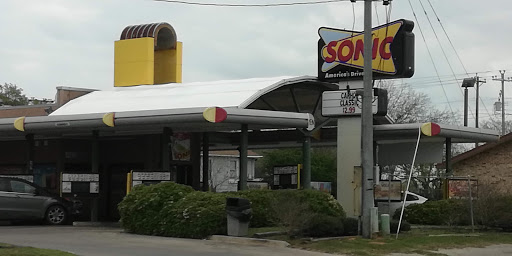 Sonic Drive-In, 1108 10th St, Floresville, TX 78114, USA, 