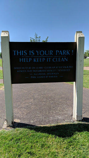 Dog Park «Chapin Park», reviews and photos, 338 Warner Parrott Rd, Oregon City, OR 97045, USA