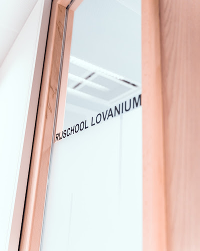 Rijschool Lovanium - School