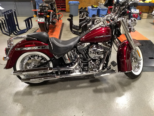 Harley-Davidson Dealer «Mathews Harley-Davidson», reviews and photos, 548 N Blackstone Ave, Fresno, CA 93701, USA
