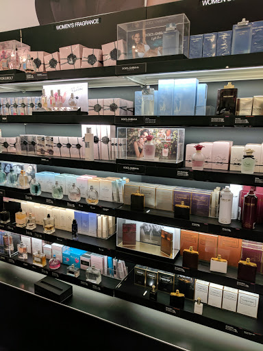 Cosmetics Store «SEPHORA», reviews and photos, 3200 N Sepulveda Blvd, Manhattan Beach, CA 90266, USA