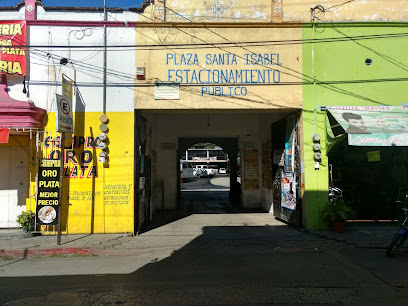 Plaza Santa Isabel Estacionamiento Publico