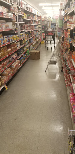 Dollar Store «FAMILY DOLLAR», reviews and photos, 200 W Camden Ave, Moorestown, NJ 08057, USA